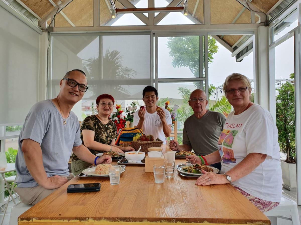 Meet Boutique Resort Surat Thani Exterior photo